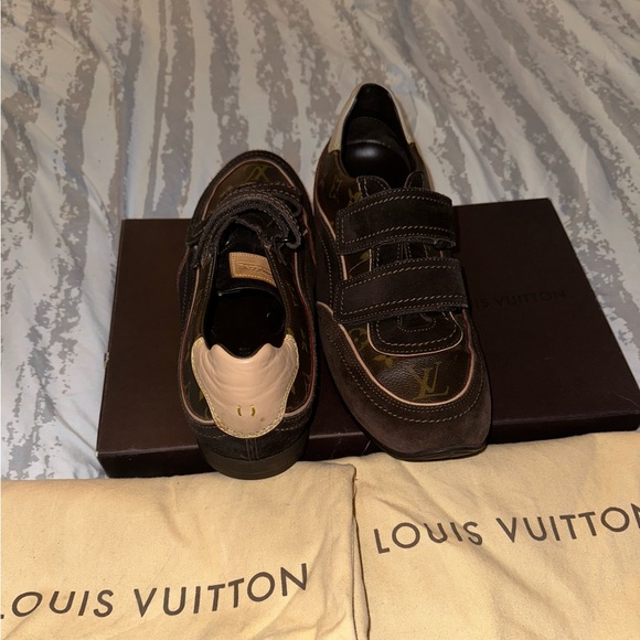 Louis Vuitton size 8 Men color Brown and tan - Picture 3 of 3